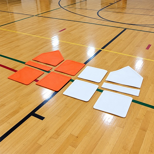 THERMOPLASTIC BASES
